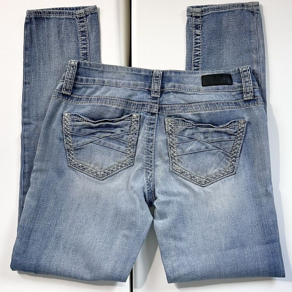 Daytrip Virgo Skinny Jeans Womens 27R Light Wash Stretch Skinny Denim Buckle - Picture 3 of 7